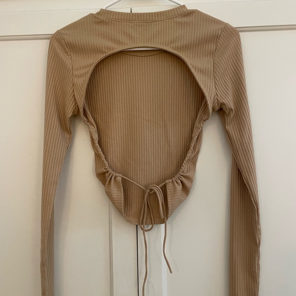 Isabelle’s Cabinet long sleeve open back, size S